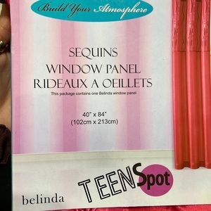 Sequin windows panel